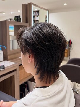 トリッカバルコニー ハヤマ(tricca Balcony Hayama) メンズカット/ウルフ/レイヤーカット