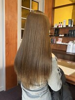 美容室エクストラアーツジャパン(X ARTS JAPAN)&nbsp;ブリーチなしダブルカラーで叶う透明感オリーブベージュ