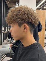 エルマーク 和歌山(L-MARK) ダブルカラー/ツイストパーマ/スパイラルパーマ/men's