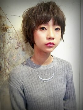 ラクヘアー 六本松店(rak hair) くるくしゃ小顔ショート