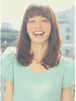 ワースホワイル(WORTH WHILE)&nbsp;外国人風カジュアル☆/厚めバング/ローライト/スリークボブ