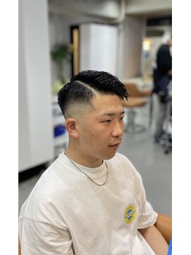 レックス 中野(rex) スキンフェード/フェードカット