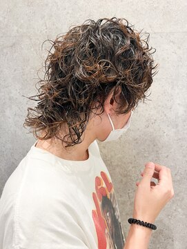 ジョエミバイアンアミ(joemi by Un ami) (joemi 近江)メンズウルフ スパイラルパーマ ウルフパーマ 近江