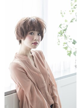 ミエル ヘア 新宿(miel hair) 〈mielhair新宿〉マッシュショート　イルミナカラー