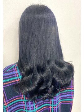 ジーナ 西新(Zina) 髪質改善☆上品艶カラーブルーブラック【Zina 西新】