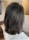 伸ばしかけの方に/白髪ぼかし/ハイライト/切りっぱなしボブ