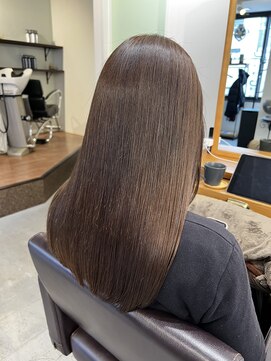 アンクル(ancre) 艶髪ストレート×ロング×グレージュ×髪質改善【広島】