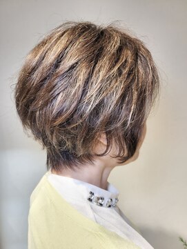 松本平太郎美容室 吉祥寺パートファイブ(PART5) グラデーションボブ