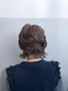 イズミ(Izumi) ウルフパーマ