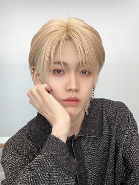 ジーナ 天神(Zina) シースルー/コンマバング/ブロンド【メンズサロンZina天神】