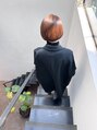 ハウスアインス(HAUS eins) ミニボブ明るめグレー染め/白髪染め/ショート/40代髪型/30代髪型