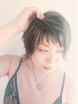 シーデン(C-den)&nbsp;都会風大人ウルフヘアー×ハイライト×ミルクティー×イルミナ