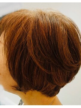 トレボー 聖蹟桜ヶ丘店 ショートボブ