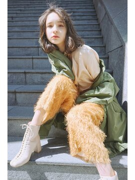 ナンバー アリア 三軒茶屋(N° aria) 《三軒茶屋 Aria》小顔カット×スモーキーカラー