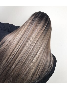 クレアール 恵比寿店(CREAR) 【CREAR 恵比寿/代官山】透明感プラチナハイライト×ストレート