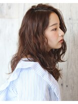 ハウスオブシーズ(House of C's) 大人可愛いナチュラルウェーブ