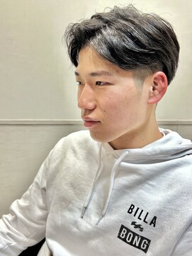 ヨシザワインク プレミアム 築地店(YOSHIZAWA Inc. PREMIUM) センター分け/ツーブロック/10代/20代/前下がり/ナチュラル