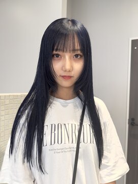 ディッセンバー 神宮前(December) ワイドバング / ネイビーブルー/レイヤーカット/ブルーブラック