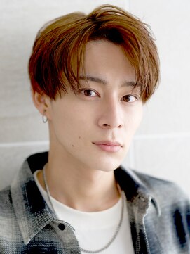 フルショウ 栄店(FURUSHO) ショコラブラウン　センターパート　ツーブロック　ナチュラル