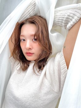 アトレアネックス(attrait ANNEX)の写真/【全席個室】髪のクセや髪質を見極めた、小顔魅せの顔周りカットが好評◎