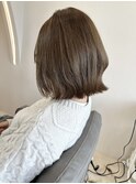 オリーブベージュ外ハネボブ顔まわり前髪群馬太田