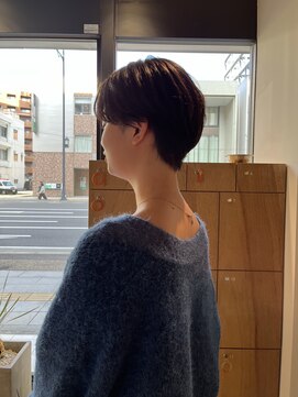 ミリ(milli Produce by ITAKURA) 髪質自由自在ストカールショート