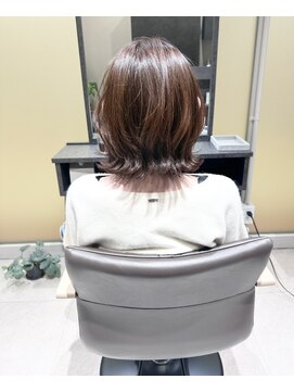 シーナ(Shiina) 似合わせレイヤーボブ