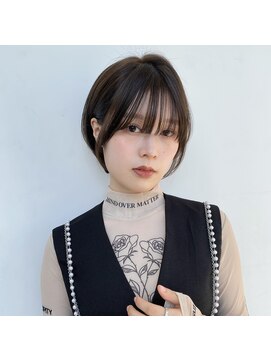 ロンドアンメゾン 原宿(Lond un Maison.) ショートボブ/小顔/ニュアンスパーマ/ブルーージュ[原宿]