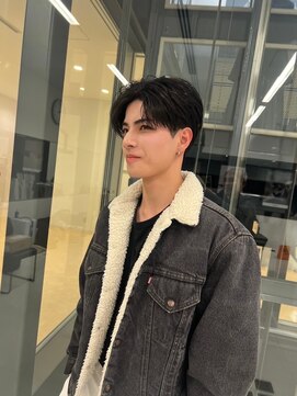 キング 枚方店(K!ng) 縮毛矯正髪質改善ハイライトレイヤーカット枚方美容室エクステ