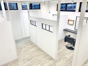 ラソヘアー(Laso hair)の写真/半個室でリラックスしながら、あなただけの特別な空間をご提供☆あなただけの特別なサロンタイムを♪