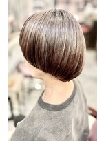 サーティエイト(38)&nbsp;ヘイロー/丸みマッシュ/カット/ショート/髪質改善/縮毛矯正/