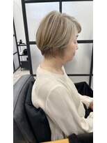 ピックアップ(ｐｉｃｋ ｕｐ)&nbsp;ショートカット　白髪ぼかし