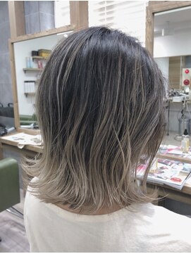 ジゼル(gisele) バックコーム バレイヤージュ