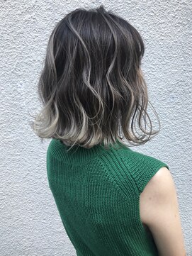 メリー(merry craftsman's factory) バレイヤージュグラデーションカラーハイライトアッシュベージュ