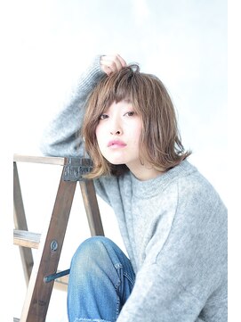 シェルベアー 銀座四丁目(Shell Bear) アッシュベージュ切りっぱなしボブ