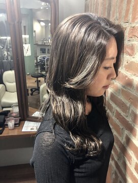 ラウンジ ヘアアンドグルーミング(Lounge HAIR&GROOMING) ブリーチなしハイライト。