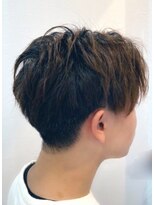 ヘアー サロン ハレ(Hair Salon Ha Le)&nbsp;センターパートツーブロックショート