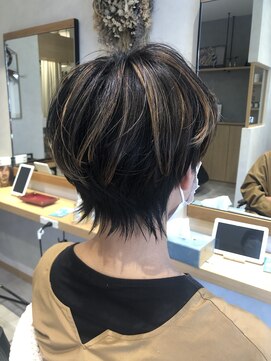 ヘアーサロン オレオ(OREO) 元住吉美容室30代40代50代ショート特化/ウルフ×ハイライト
