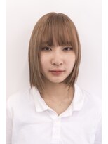 シカ(sica)&nbsp;とろみハイトーンベージュにボブスタイル