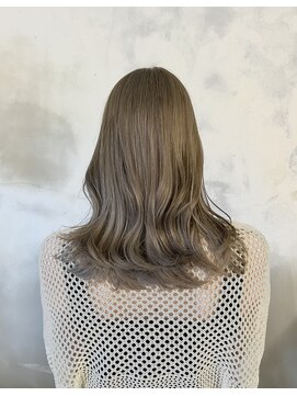 ハコ(haco) White　Ash