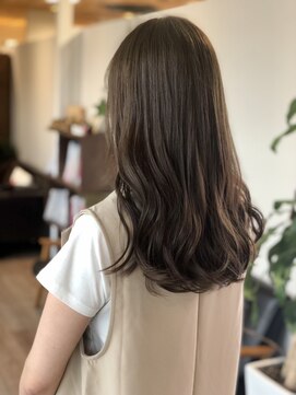 アパートメントヘアー 髪質改善ヘアカラーコースゆる巻き［髪質改善/ヘアカラー］