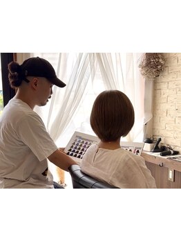 骨格・髪質・年齢による髪の変化を見極めて、あなたに一番似合うヘアスタイルを提案します