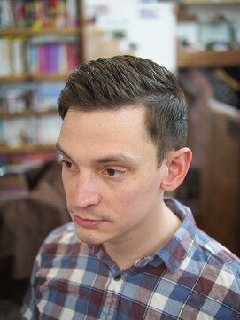ヘア スタジオ クリブ 北千住(HAIR STUDIO CRIB) 外国人風バーバーショート ★【crib北千住】