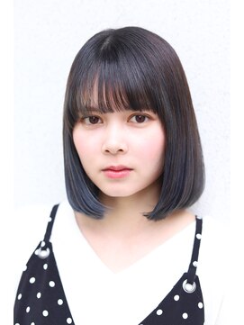 マルパマーパマーパ(marpa marpa marpa) 梅雨時期にぴったりストーレートTR＋ブルーカラーに前下がりボブ