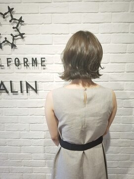 ヘア スパ ビューティー エールフォルム(HAIR SPA BEAUTY YELLFORME) 切りっぱなしボブ　波ウェーブ