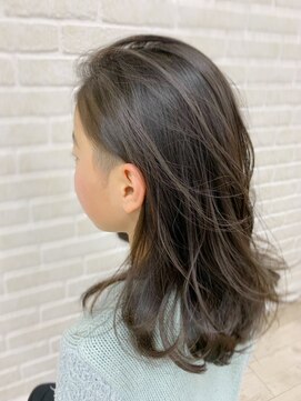 アボックス(abox) ツーブロ女子