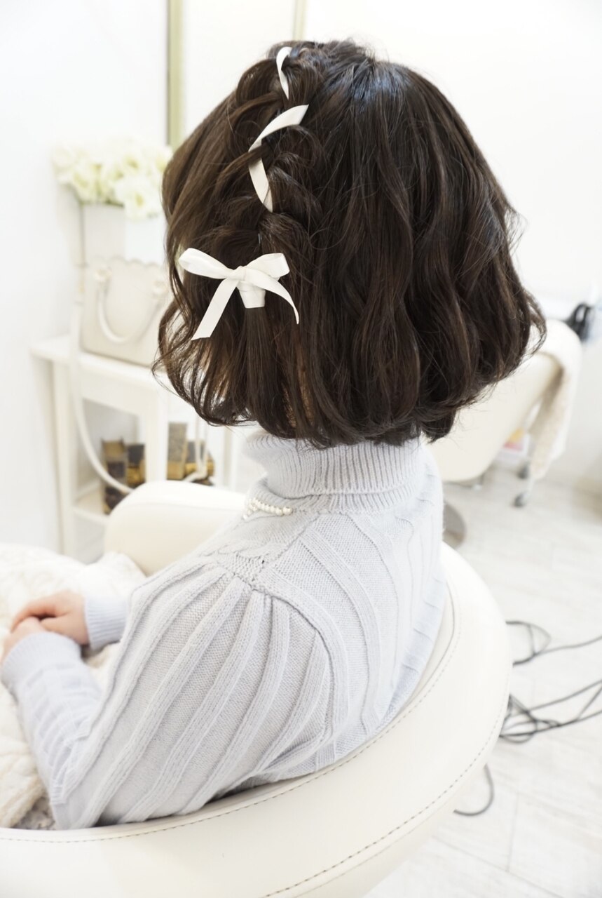 ボブダウンスタイル リボンアレンジ ヘアセット：L121871648｜ヘア
