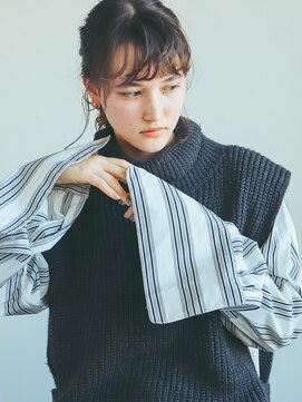 バーノン(VERNON) PONYTAIL ARRANGE【VERNON】058-262-3611