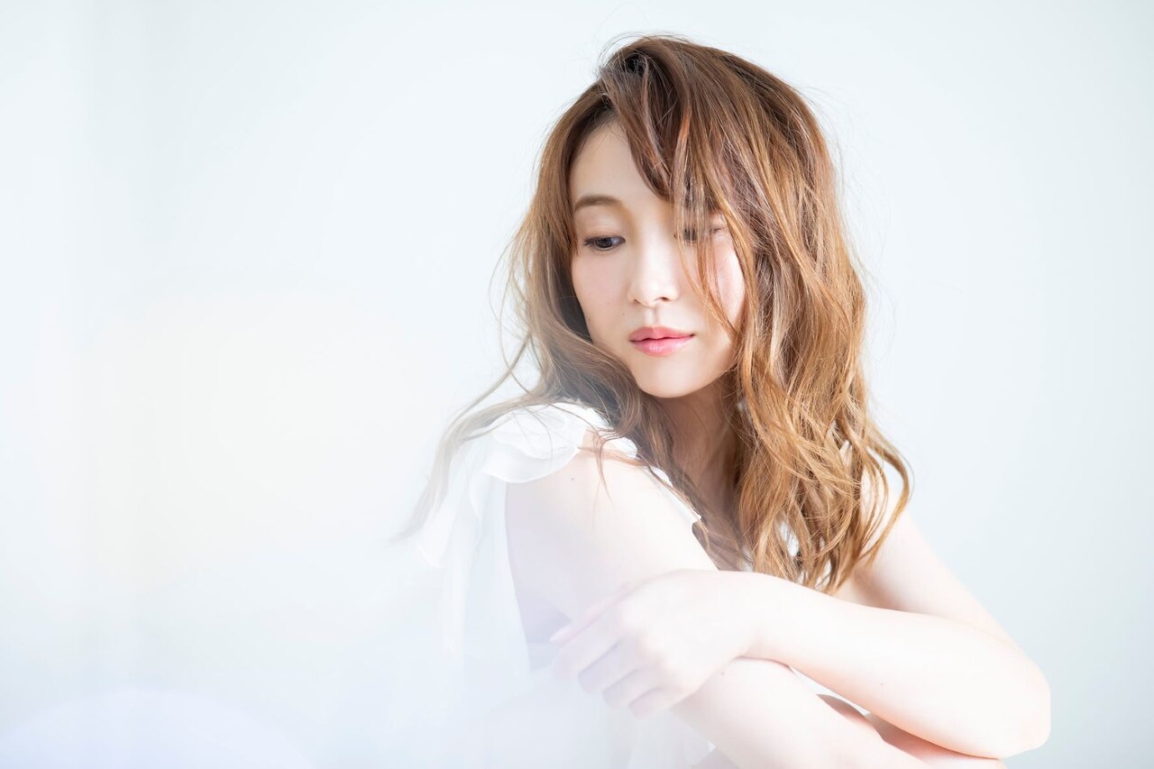 「超音波アイロン」潤い艶カラー＋カット＋トリートメント14,080円→12,900円