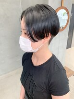 テトヘアー(teto hair)&nbsp;刈り上げショート、ブルーブラック、ハンサムショート